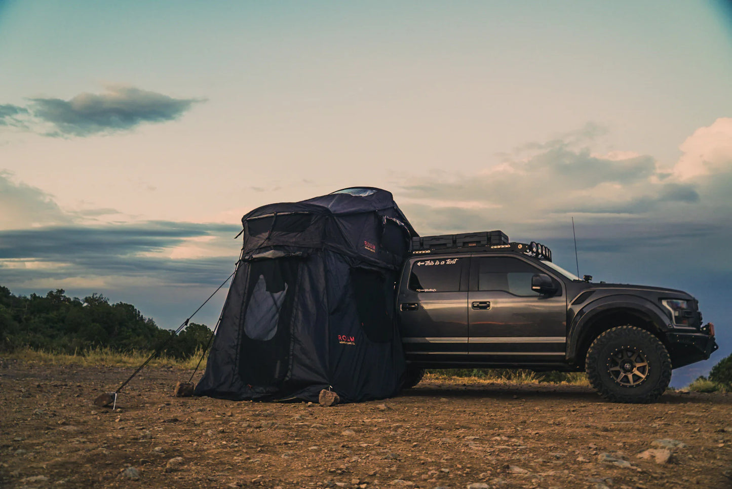 ROAM Vagabond XL Rooftop Tent